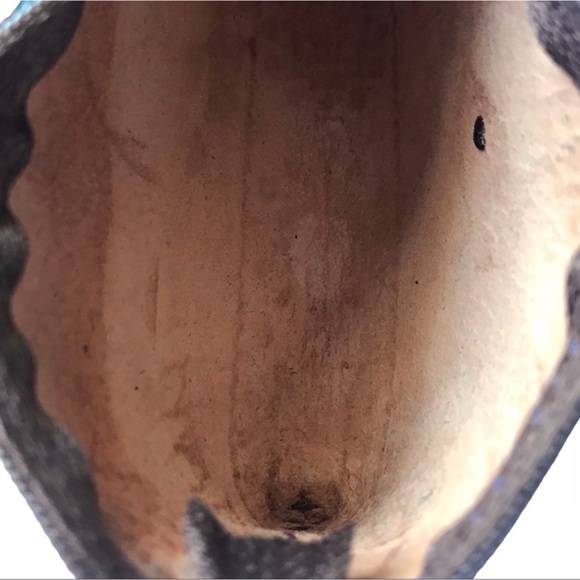 1 LEFT! Genuine Leather Handmade Handcrafted Hummingbird Wristlet Pouch - Picture 4 of 4